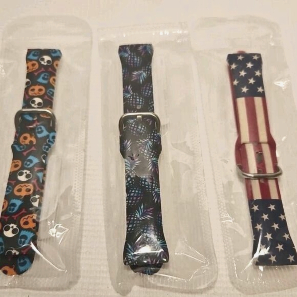 PACK 3 Silicone Bands Compatible for Fitbit Charge 4 / Fitbit Charge 3 / Charge